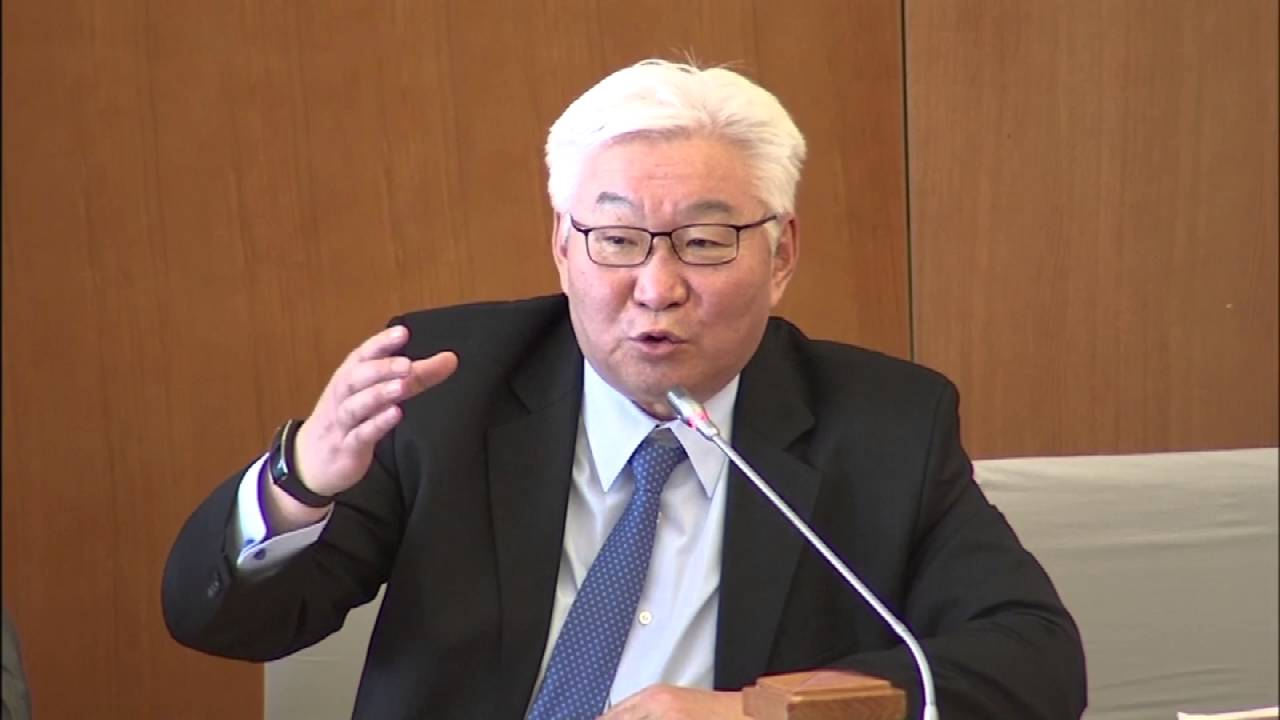 Э.Бат-Үүлийг шүүх хуралд биечлэн оролцуулахаар боллоо